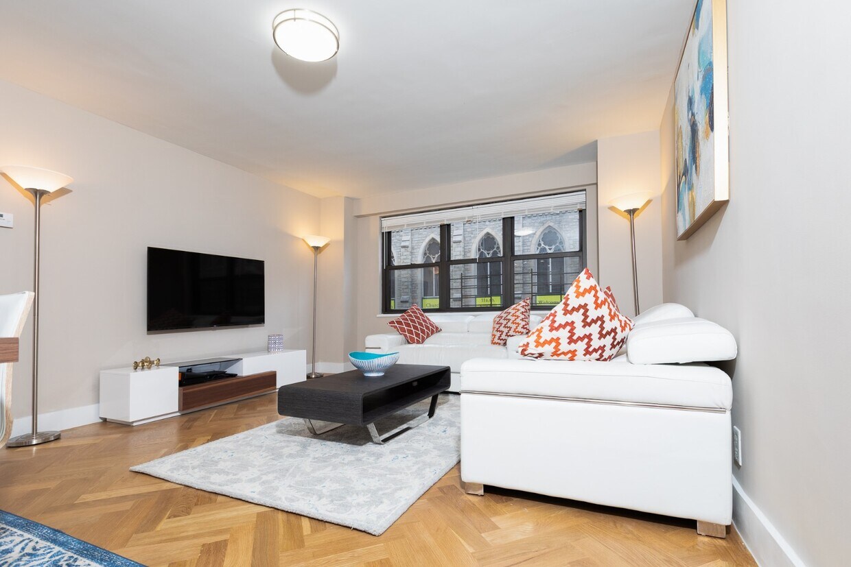 Primary Photo - 160 East 88th Street