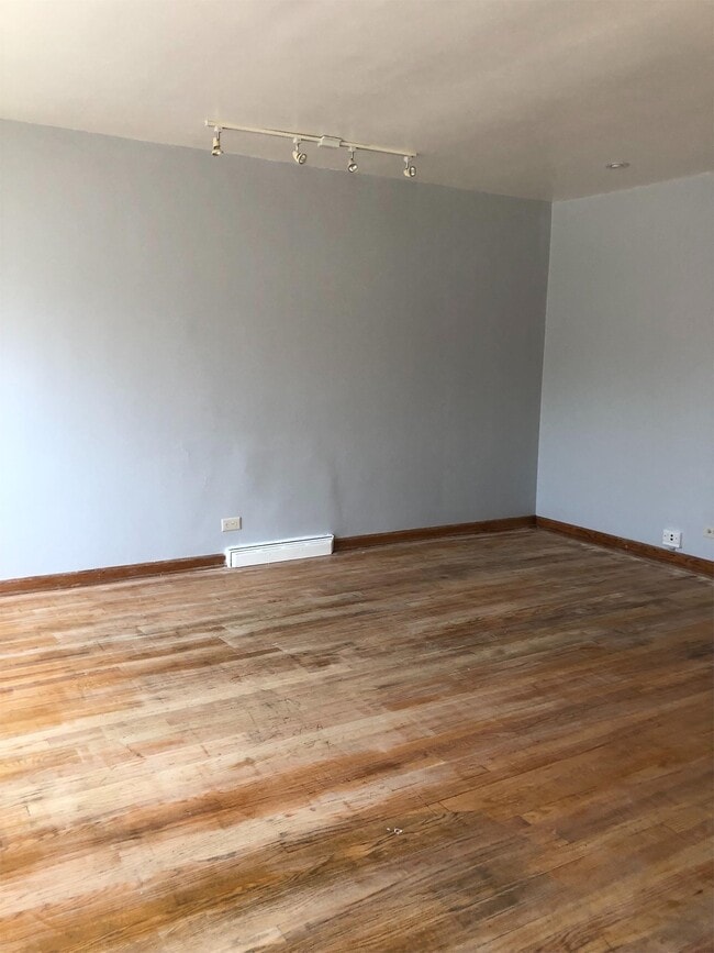 Building Photo - 12551 S Eggleston Ave