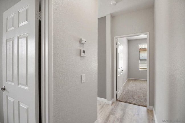 Building Photo - 10850 Sabre Hill Dr