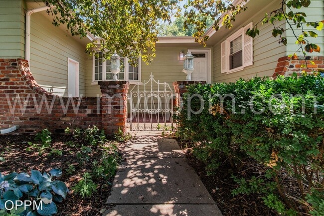 Building Photo - 4 br, 2 bath House - 3405 Westgate Rd