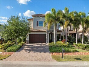 Building Photo - 569 SE Fascino Cir