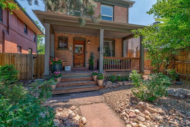 Fantastic 4 bedroom, 3 bath, 2 car garage! - Fantastic 4 bedroom, 3 bath, 2 car garage! House