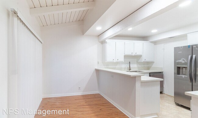 Building Photo - 3 br, 2 bath House - 3701 Country Club Dri...