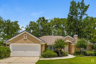 Building Photo - 826 Westminster Dr
