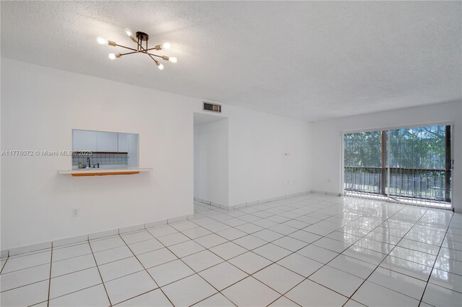 Foto del edificio - 13700 SW 62nd St