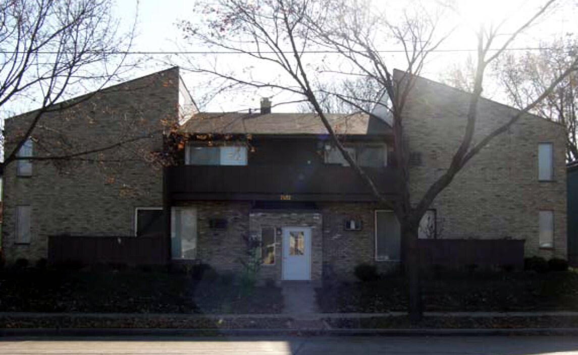 Foto principal - 7855 W Oklahoma Ave