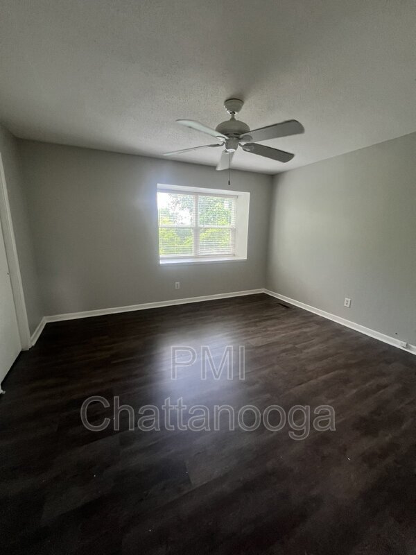 Foto del edificio - 918 S Crest Rd