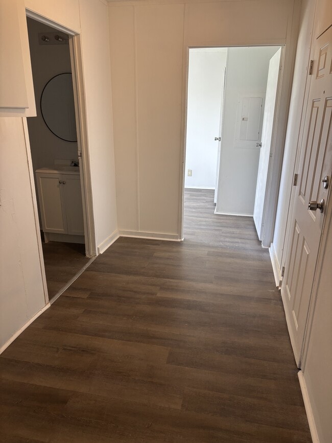 Building Photo - 1010 Cannery Rd