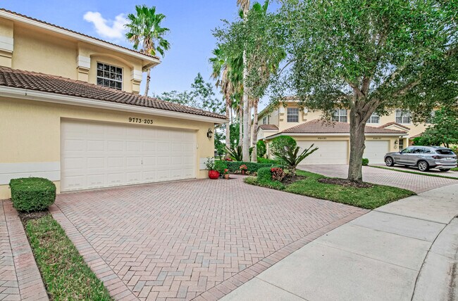Building Photo - 9773 Bowline Dr