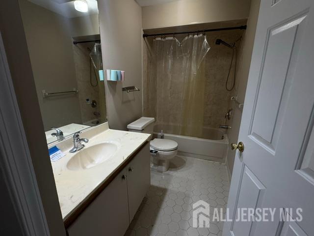 Foto del edificio - 93 Longfield Ct