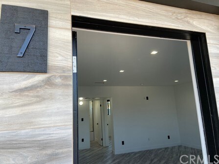Foto del edificio - 955 N Oxford Ave