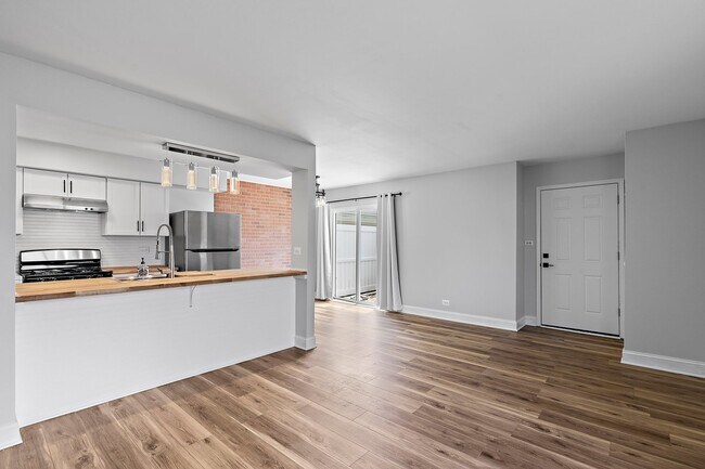 Foto del edificio - 1607 Cornell Pl
