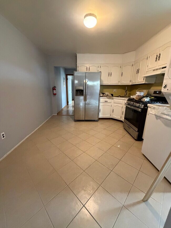 Foto del edificio - 592 N 6th St