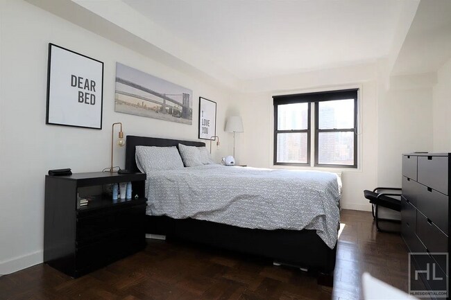 Foto del edificio - EAST 63 STREET