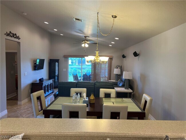 Building Photo - 10309 Crepe Jasmine Ln