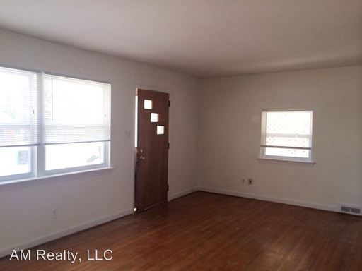 Building Photo - 3615 Stonehaven Dr