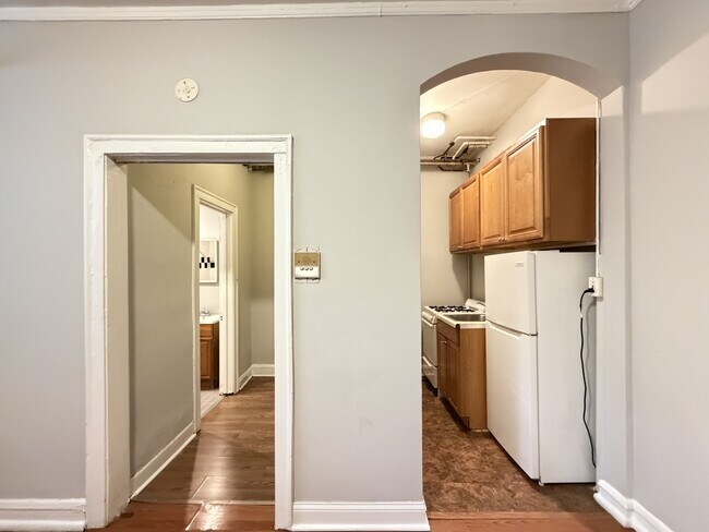 Foto del edificio - 2849 N Burling St