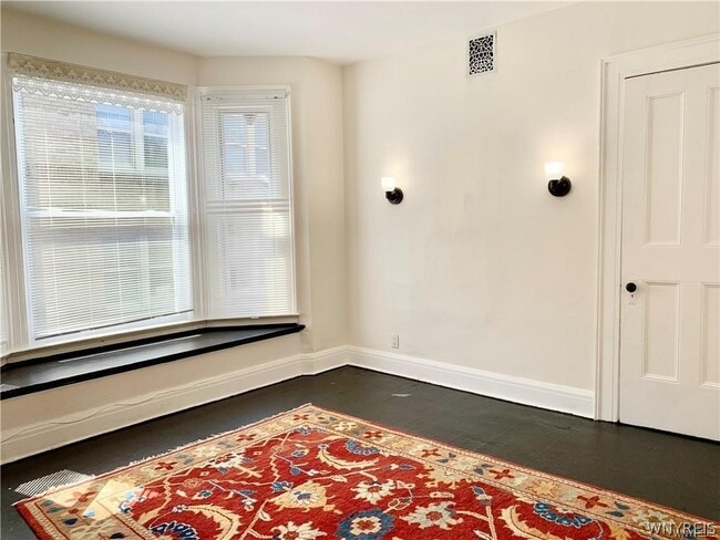 Building Photo - 2449 Delaware Ave