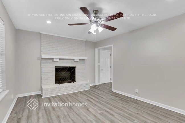 Building Photo - 5003 Cross Ct SW
