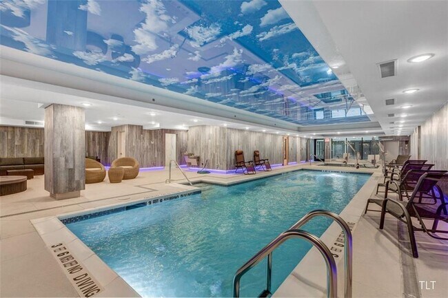 Foto del edificio - 2442 Ocean Ave