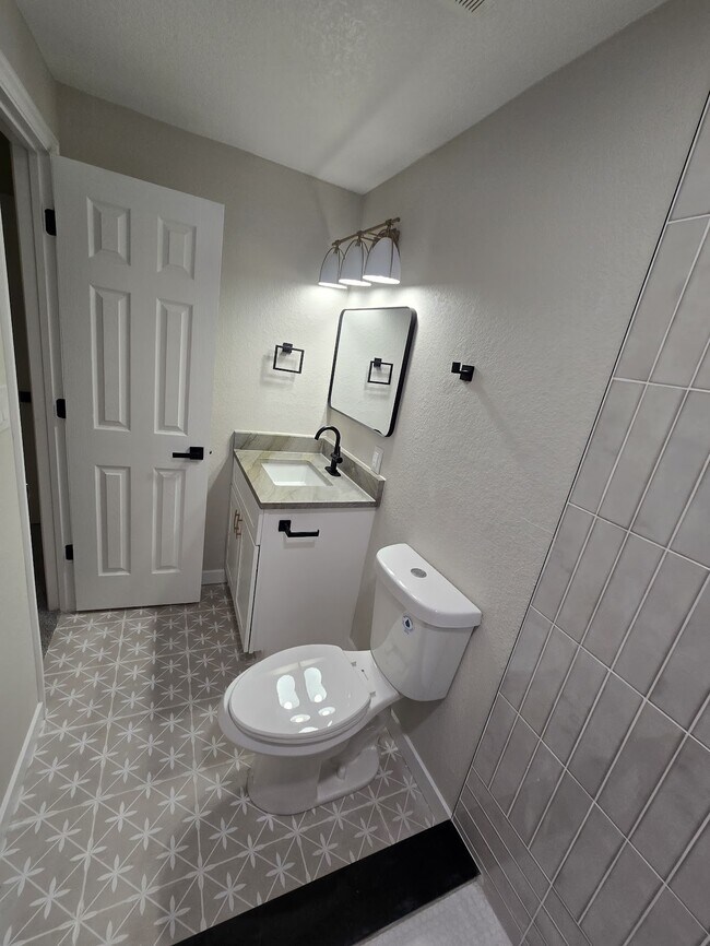 Foto del edificio - 509 E 41st St