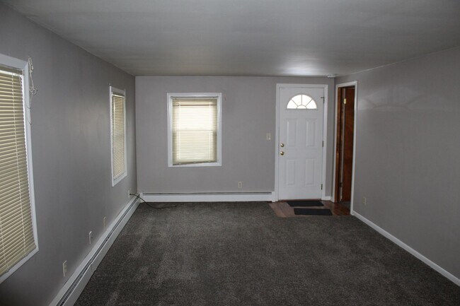 Foto del edificio - Available Now! 2 Bedroom 1 Bath home in Bu...