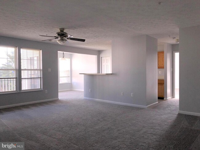 Building Photo - 6404 Weatherby Ct