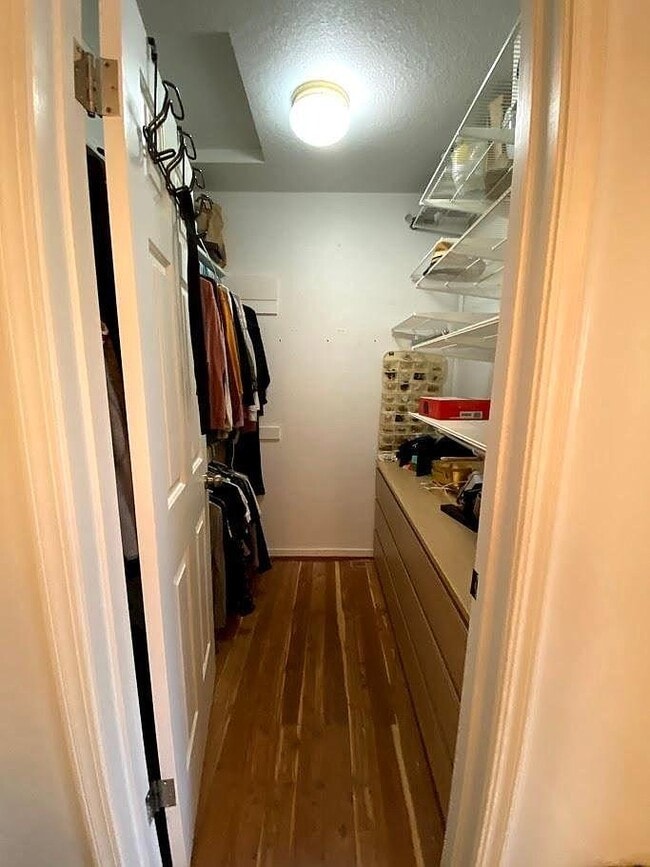 Building Photo - 2 bedroom in Mill Valley CA 94941