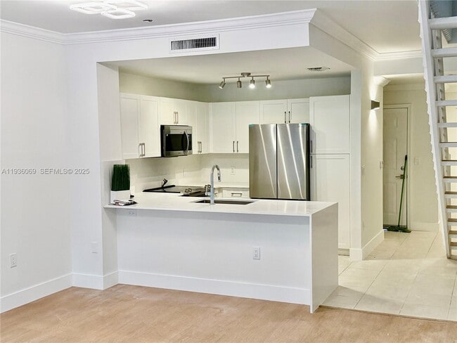 Foto del edificio - 11785 St Andrews Place