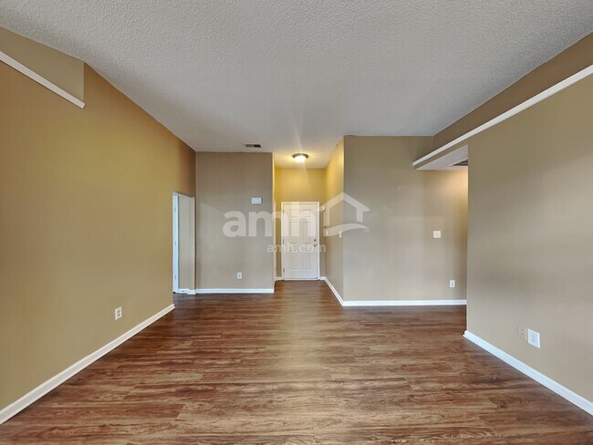 Building Photo - 6518 Blythedale Drive