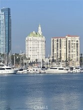 Building Photo - 800 E Ocean Blvd