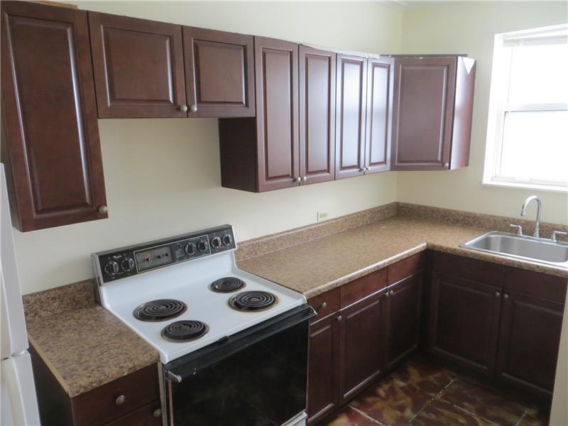 Building Photo - 24 NE 1st Ave