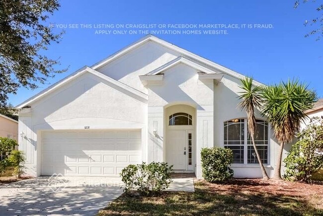 Building Photo - 3231 70th Ct E