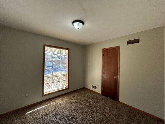 Foto del edificio - 3741 Marvin St