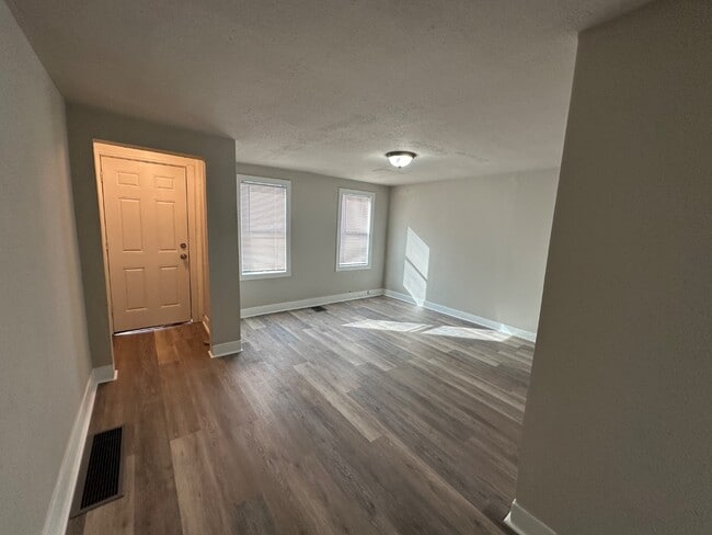 Building Photo - 1732 Ferry Ave