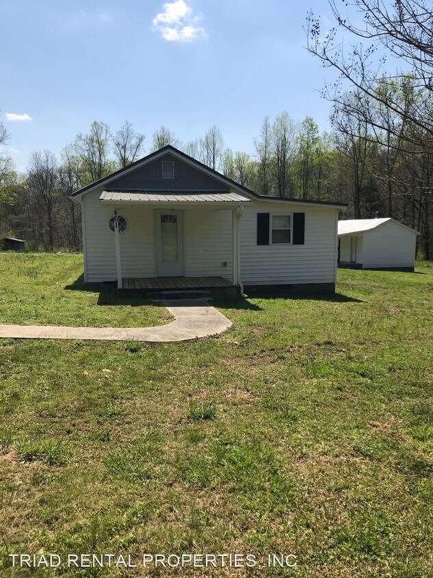 Primary Photo - 3 br, 1 bath House - 461 CLARK AVE
