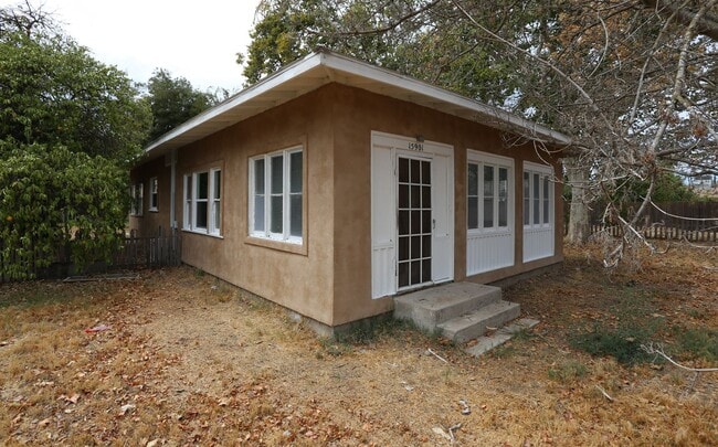 Country Living in the City - Country Living in the City House