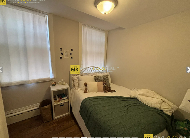 Foto del edificio - 1714 Beacon St