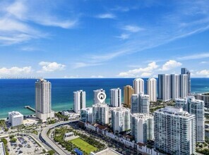 Building Photo - 150 Sunny Isles Blvd