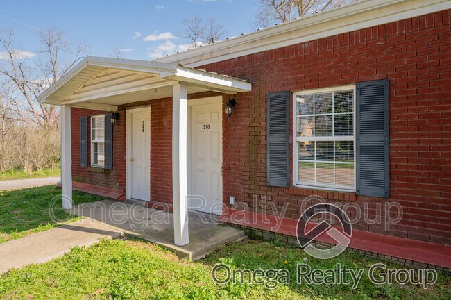 Building Photo - 310 Percy St