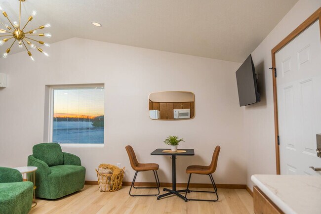 Foto del edificio - 10268 Cleveland Rd