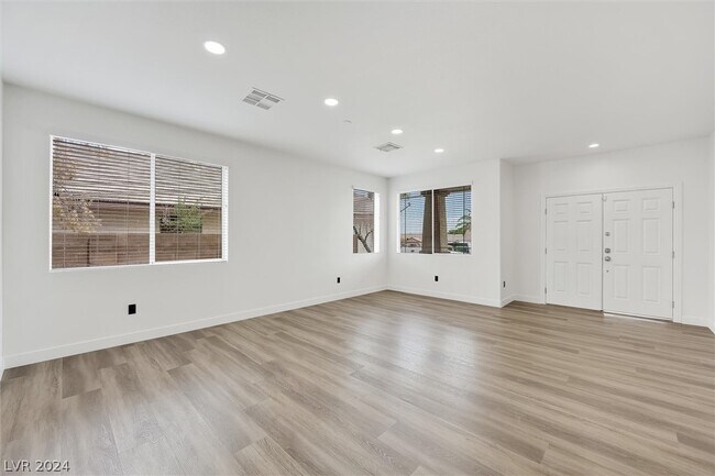 Foto del edificio - 311 St Augustine Ln