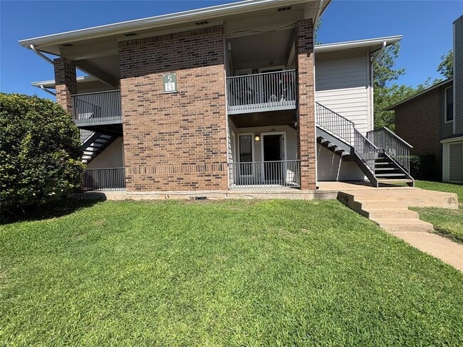 Building Photo - 10616 Mellow Meadow Dr