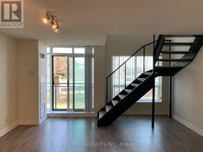 Building Photo - 51 Baffin Ct