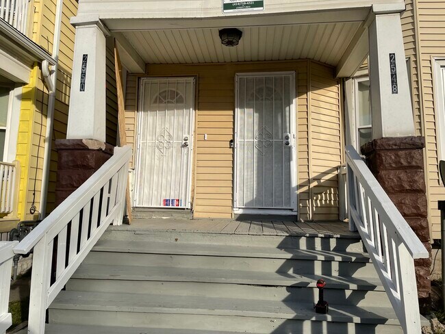 Foto del edificio - 2548 N 35th St
