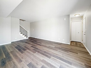 Building Photo - 63 Spuhler Dr