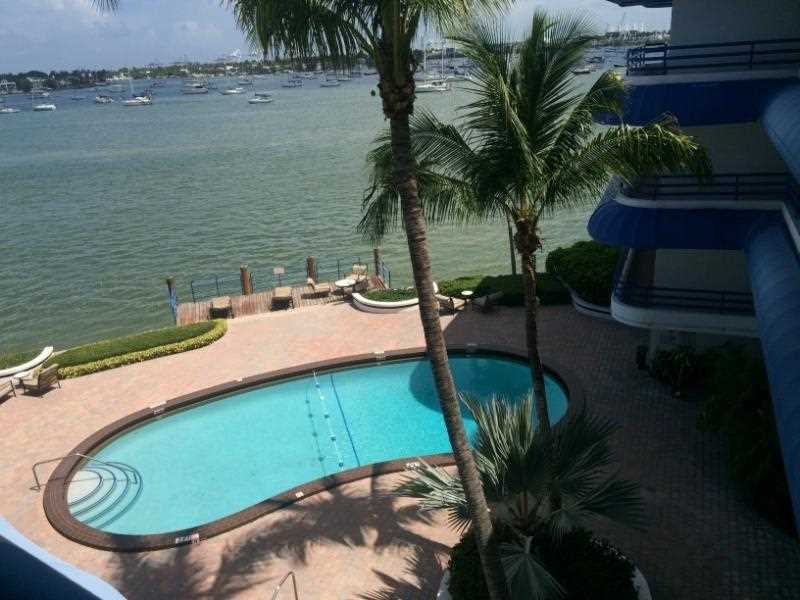 Foto principal - 1198 Venetian Way