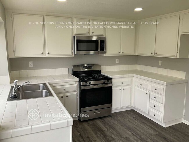 Foto del edificio - 1832 Havasu St