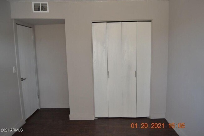 Foto del edificio - Nice 2 bedroom 2 bath apartment in Apache Junction!