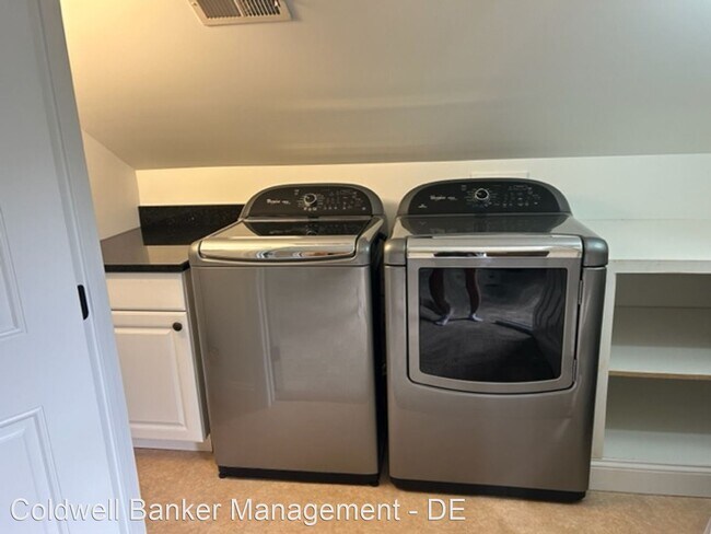 Foto del edificio - 1 br, 1 bath House - 29615 Woodgate Dr.